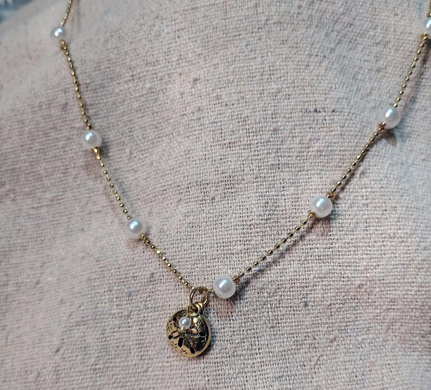 Pearl & Sand Dollar Choker Necklace