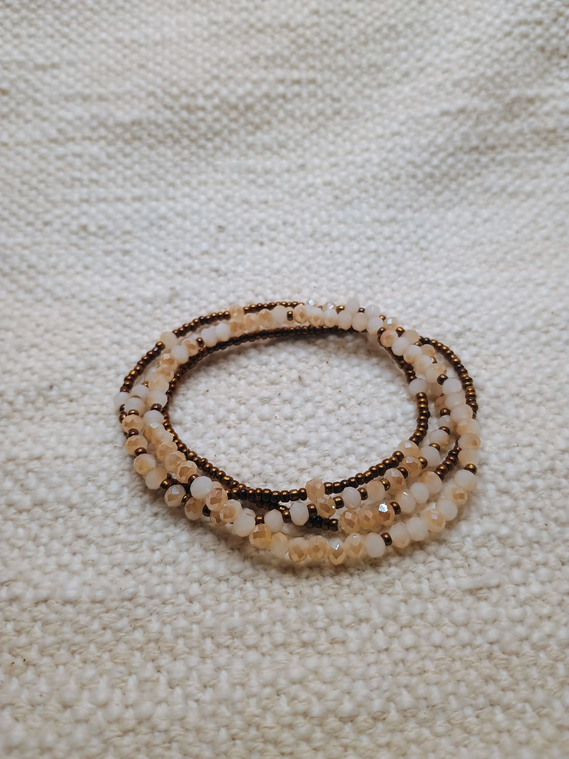 Arena Dorada Crystal Bracelet Stack