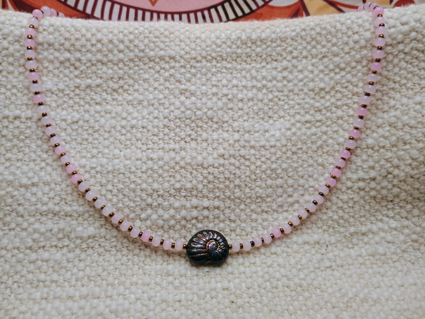 Caracola Rosa Beaded Jewelry Set | Necklace & Bracelet